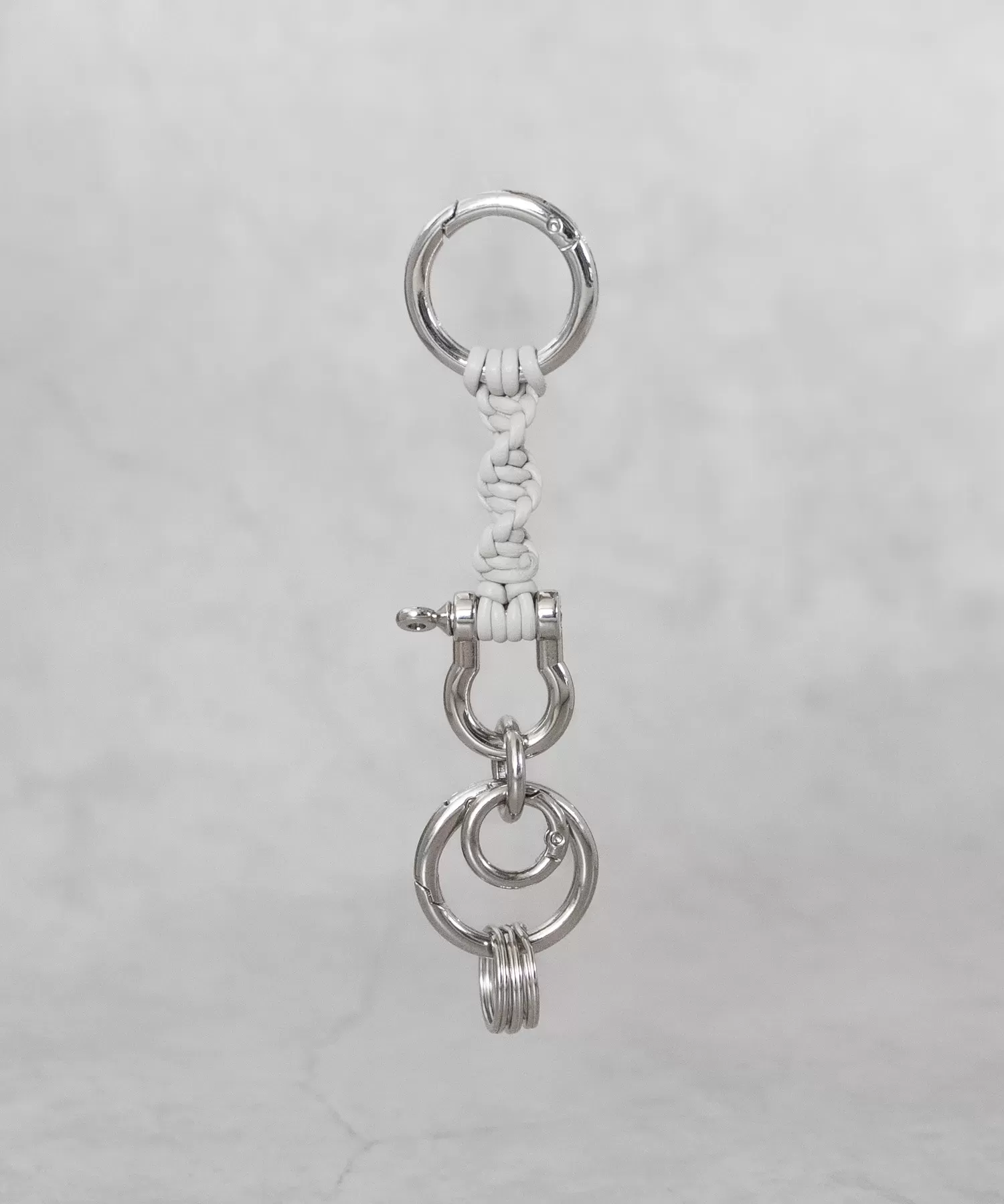 スパイラル ブレーディング レザーキーチェーン